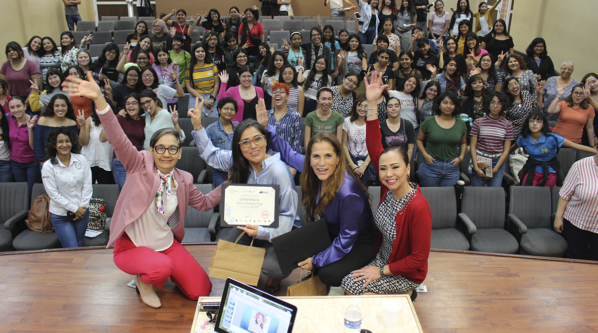 Re-Descubriéndonos, conferencia-taller del segundo día en el evento Mujeres FADU 2020