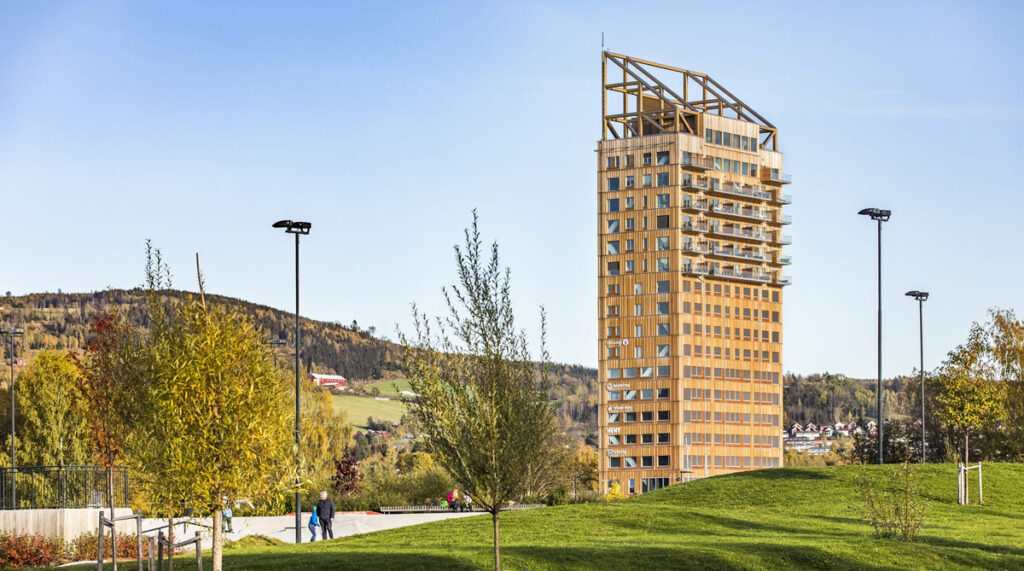 EDIFICIO DE MADERA MÁS ALTO DEL MUNDO