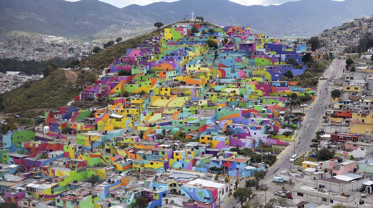 macromural