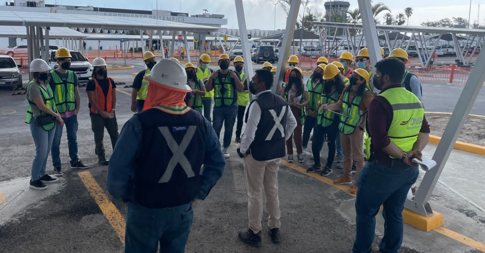 Alumnos de la FADU realizan visita de obra, al Aeropuerto de Tampico