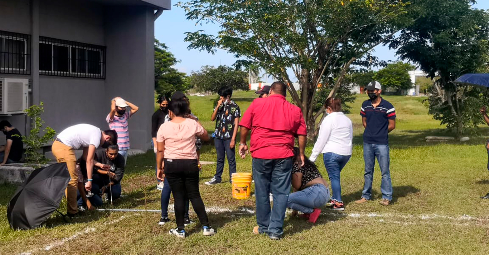 Docentes FADU refuerzan con practicas lo aprendido en el aula
