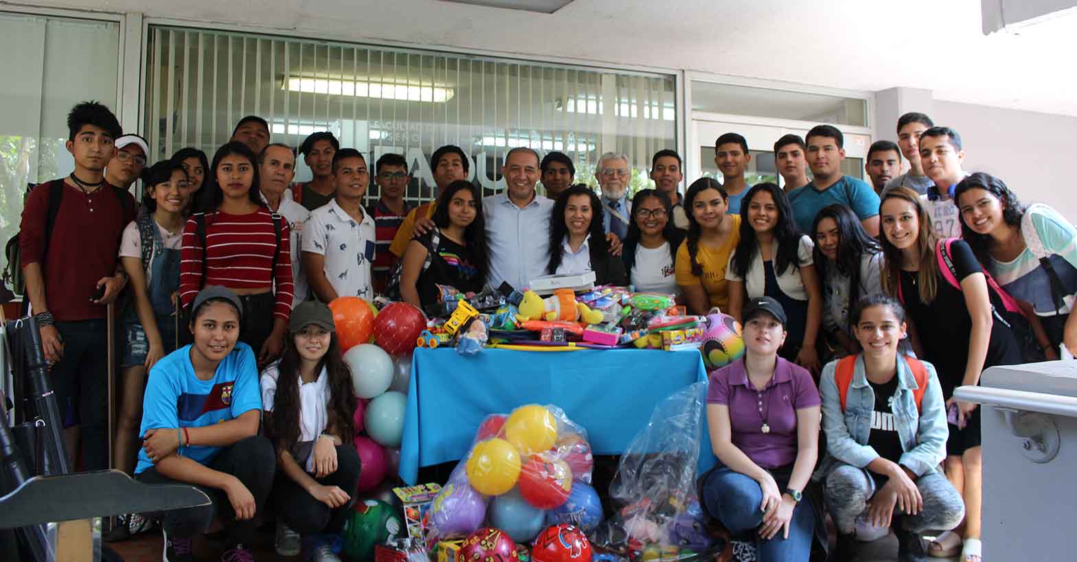 Comunidad FADU suma voluntades al programa “Manos Universitarias 2019”