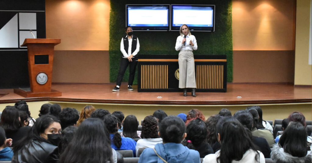 Reunión Informativa para Alumnos a Egresar Generación 2022-3